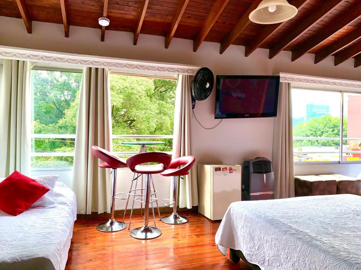 Hotel Lleras Premium #1 เมเดยิน ภายนอก รูปภาพ