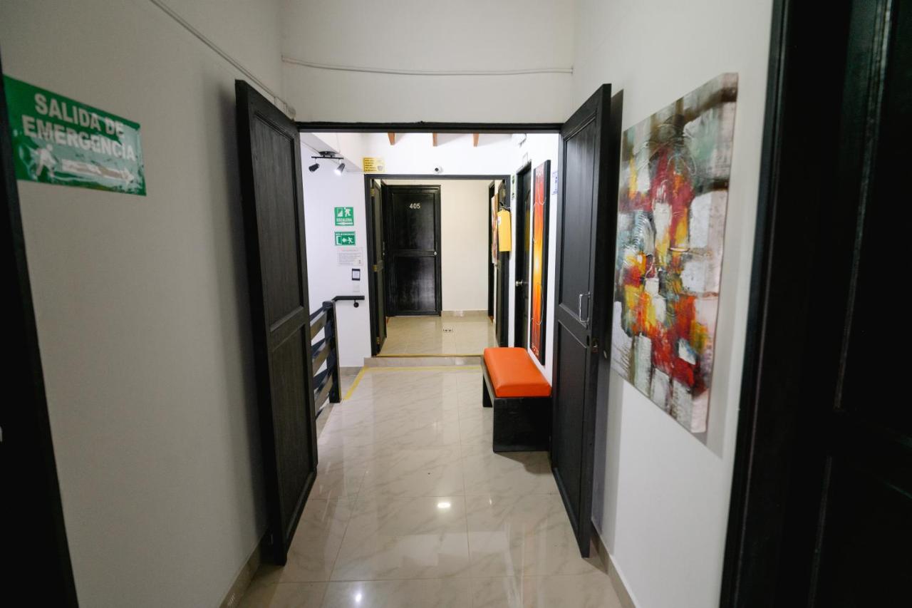 Hotel Lleras Premium #1 เมเดยิน ภายนอก รูปภาพ