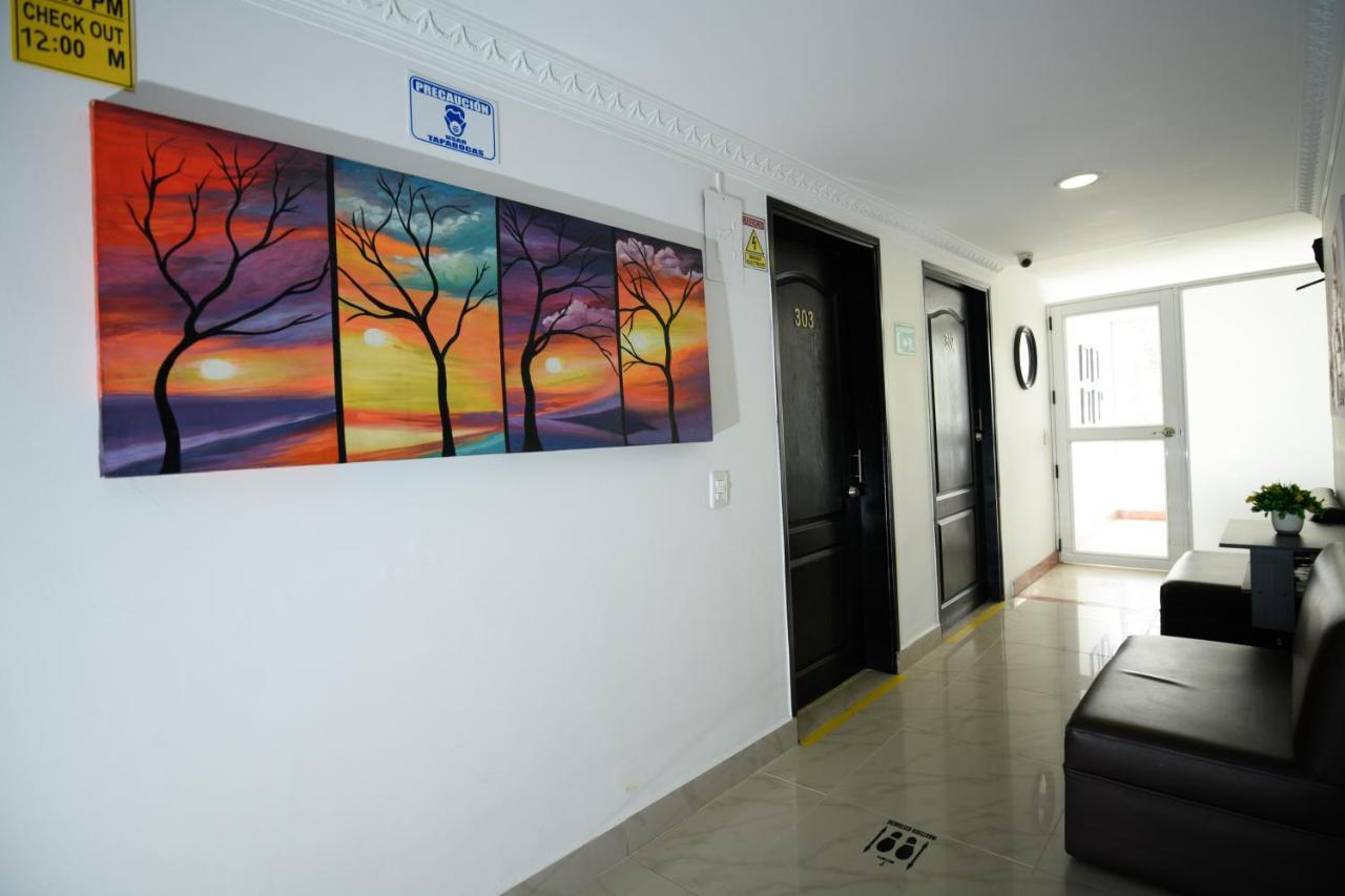 Hotel Lleras Premium #1 เมเดยิน ภายนอก รูปภาพ