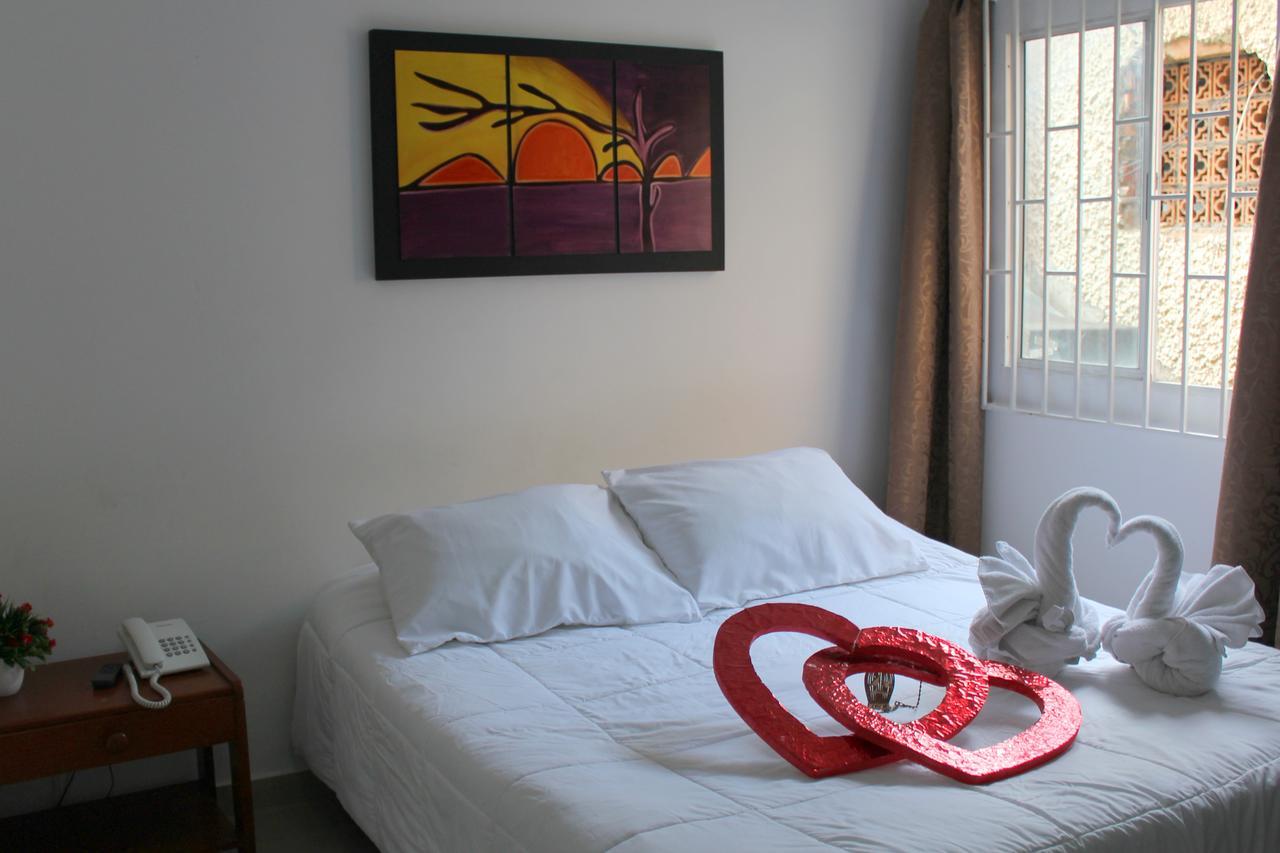 Hotel Lleras Premium #1 เมเดยิน ภายนอก รูปภาพ
