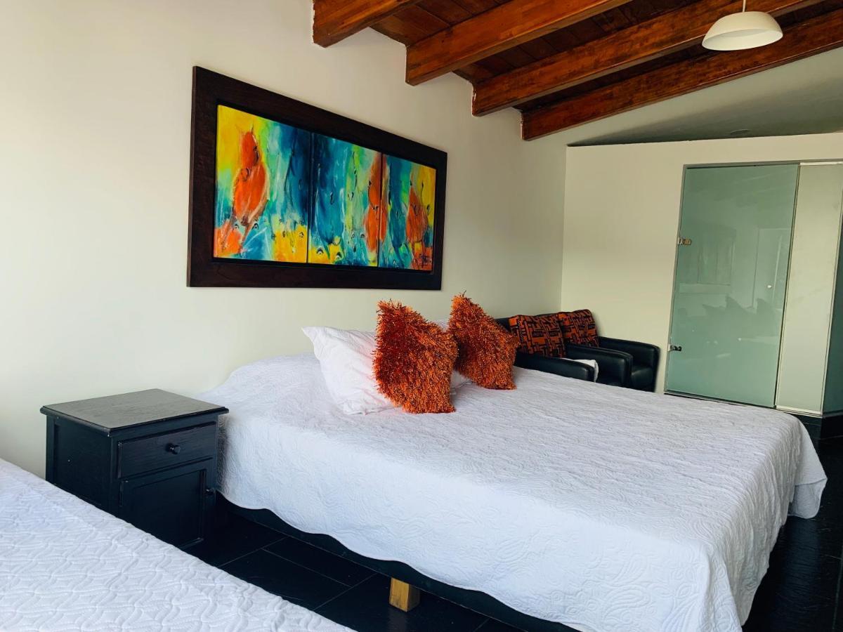 Hotel Lleras Premium #1 เมเดยิน ภายนอก รูปภาพ