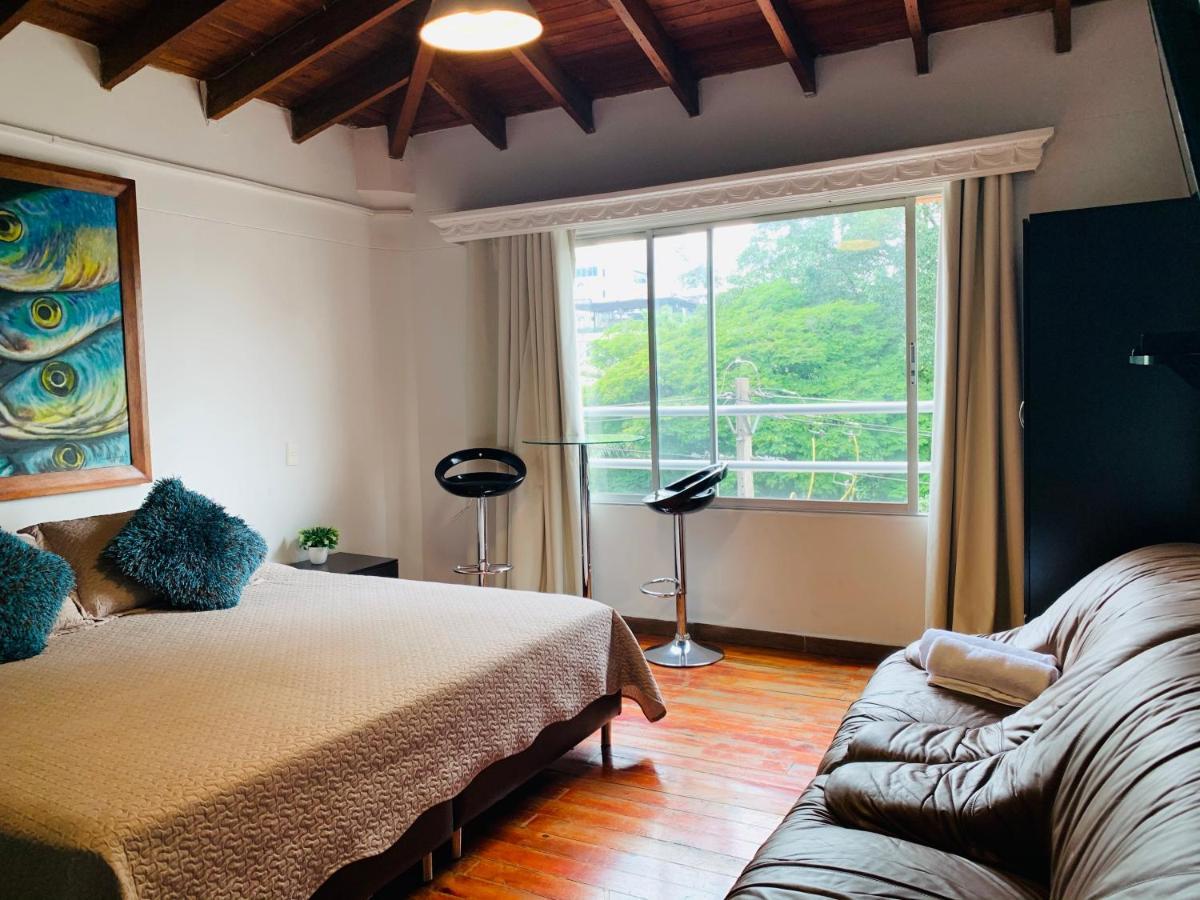 Hotel Lleras Premium #1 เมเดยิน ภายนอก รูปภาพ